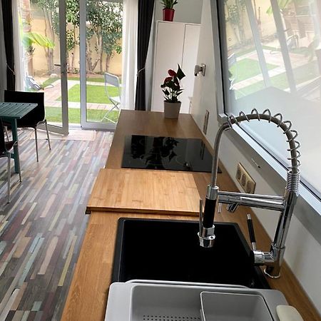 Le 9Ieme Entracte Hotell Marseille Eksteriør bilde